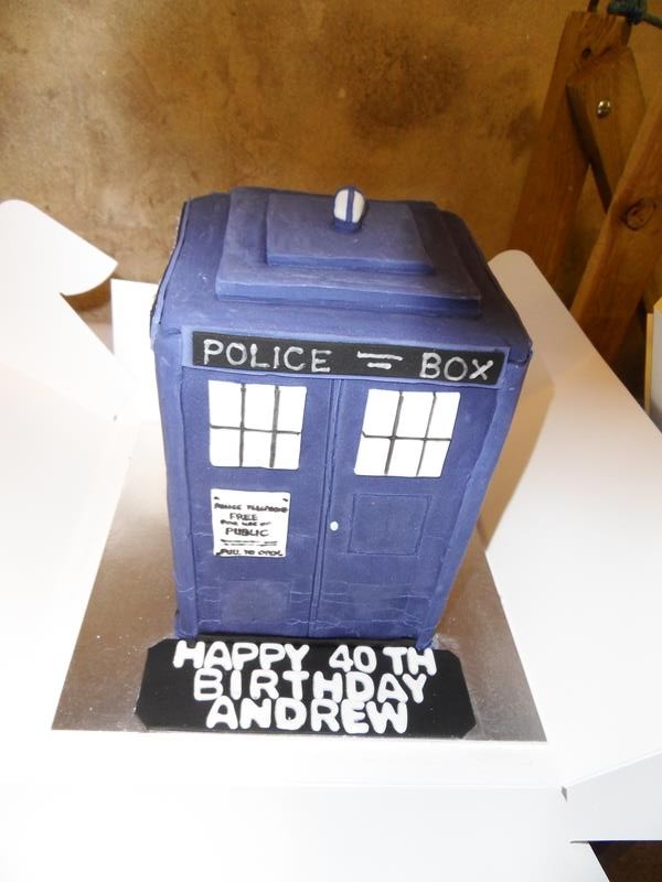 ANDREW'S 40TH BIRTHDAY CAKE